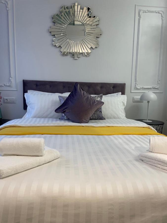 Luxury City Studios Куртя-де-Арджеш Экстерьер фото